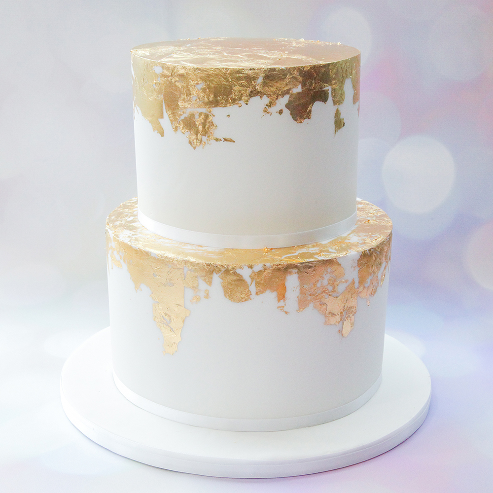4 Ways to Use Gold Leaf on Luxury Wedding Cakes 
